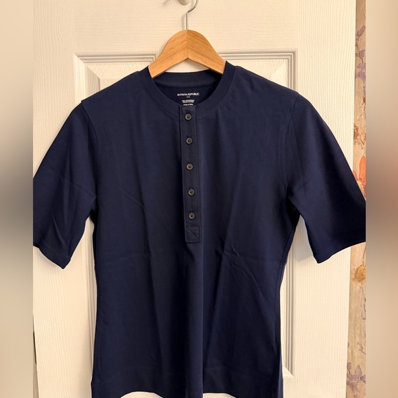 Banana Republic Tops - NWOT Banana Republic Dark Blue Casual Shirt